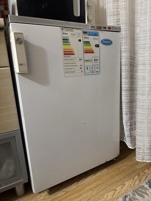 Морозильник Midea
