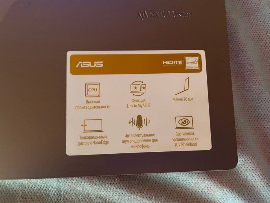 ASUS VivoBook X515EA