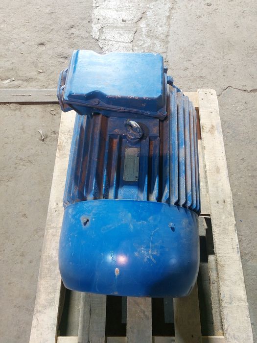 Электродвигатель продам