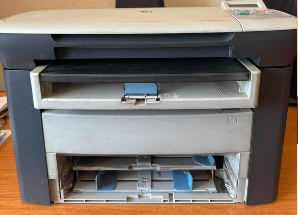 Продаем принтер -сканер-копир HPLaserJet M1005MFP