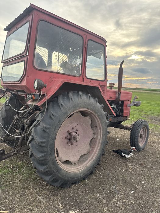 Tractor utb  650