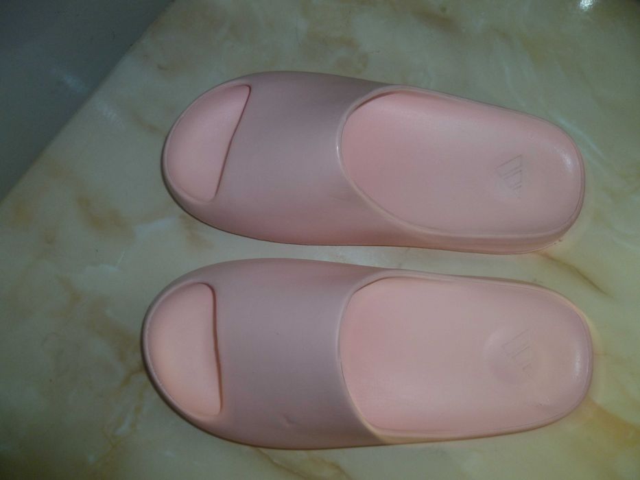 ADIDAS чехли №40