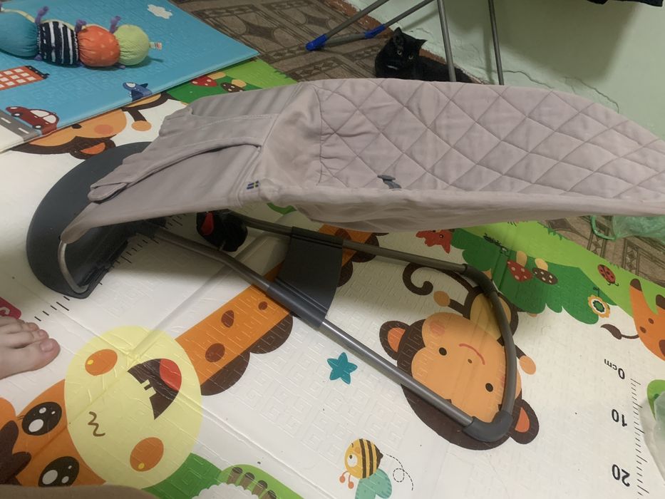 Продам детские вещи