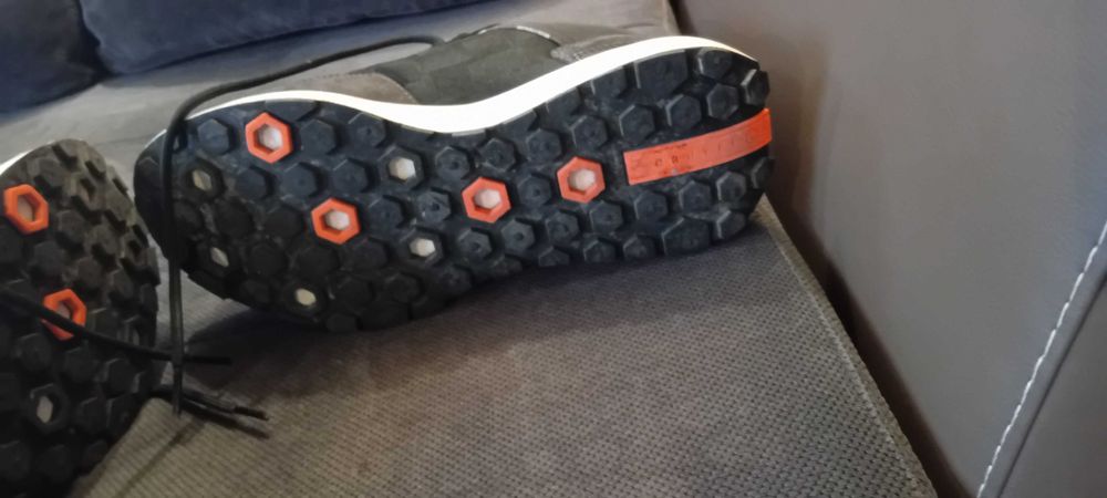 Маратонки кроиф обувани веднъж изпращам с преглед и тест