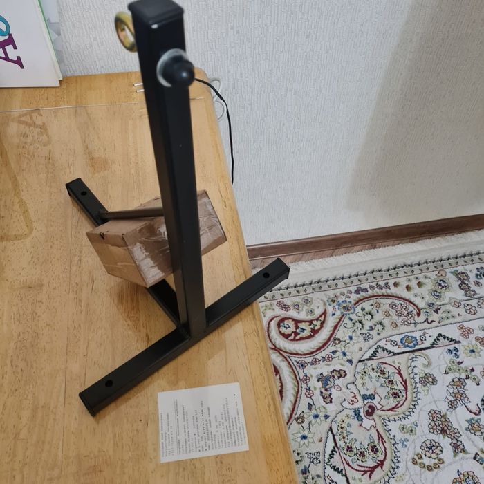 Кронштейн настенный для груш