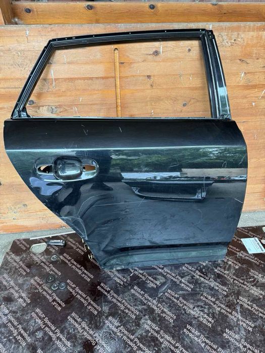 Врата за Тойота Авенсис/Toyota Avensis