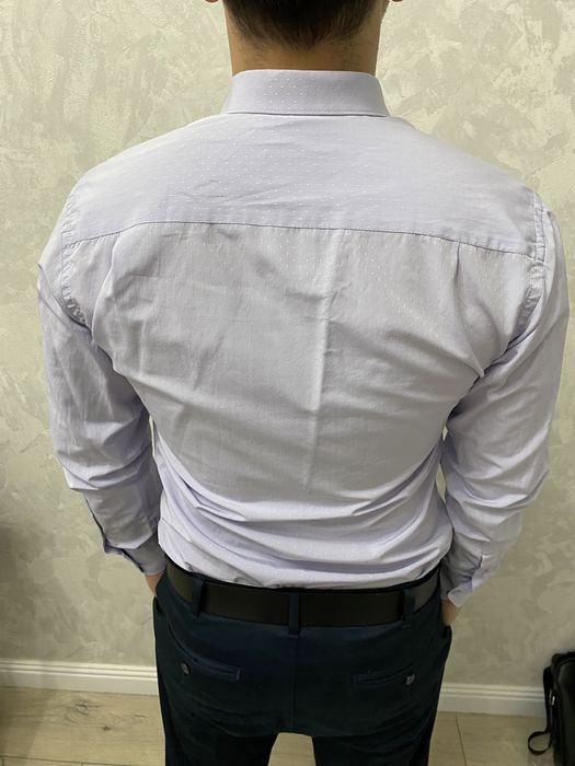 Рубашка мужская в хорошем состояние