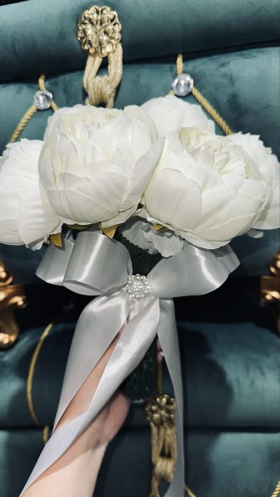 Продам букет невесты. Пионы