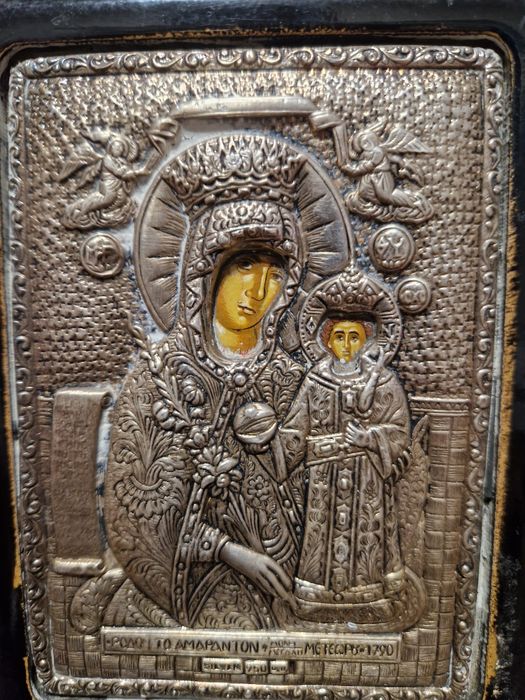 Прекрасна антикварна сребърна икона със сертификат