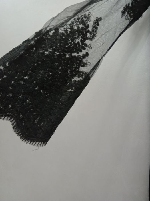 Нарядное платье вечернее