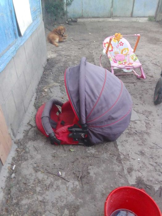 Продам Коляску с 2-мя съёмными блоками!