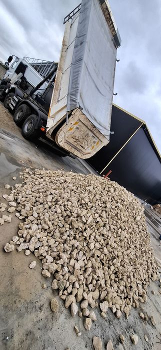 Piatra ornamentală decorativă amenajări granit calcar