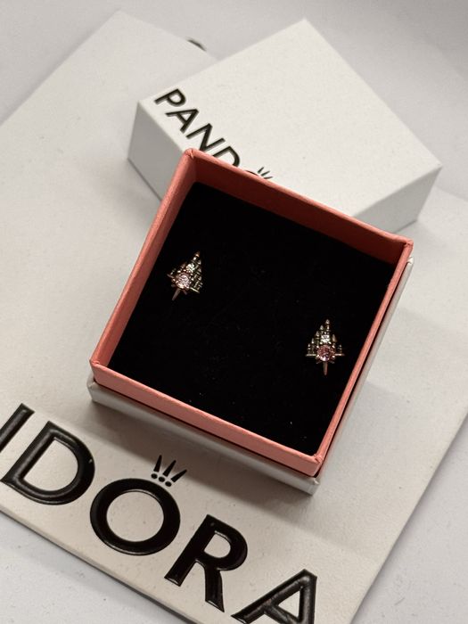 Пандора обеци Pandora