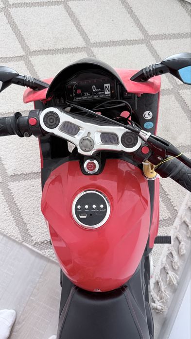 Motocicleta electrica 24V