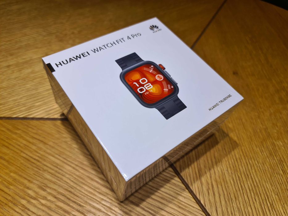 HUAWEI WATCH FIT 4 Pro - чисто нов, неразопакован
