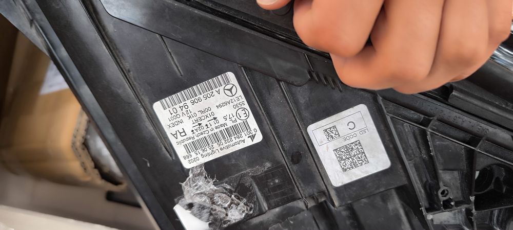 Far ILS  Mercedes w205 pentru piese