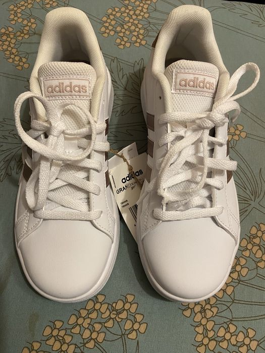 Кросовки (Кеды) Adidas оригинал 35 размер