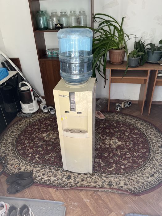 Диспенсер для воды