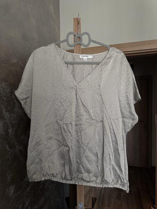 Тениска блуза от 100% коприна Calvin Klein