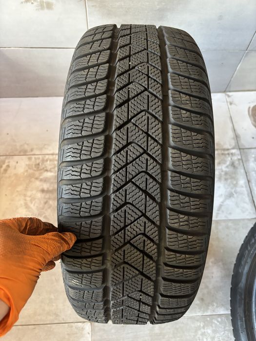 Anvelope de Iarna Pirelli 225 45 R18 Runflat