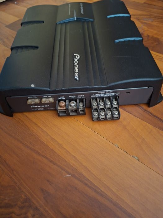 Amplificator auto Pioneer