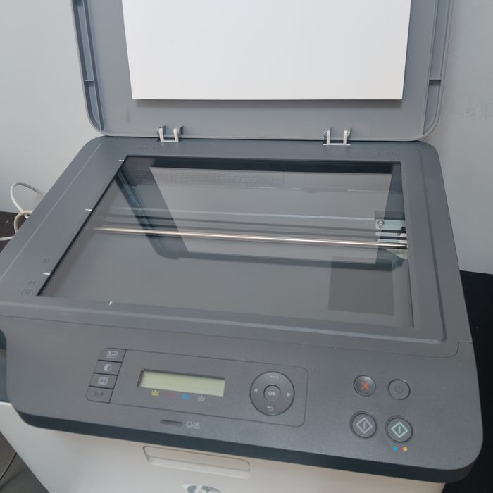 Принтер Лазерный hp цветной