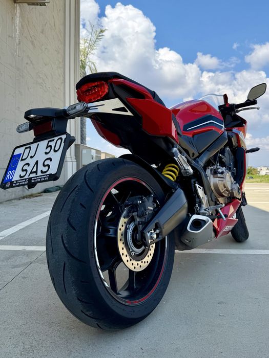 De vanzare motociclata Honda CBR 650R