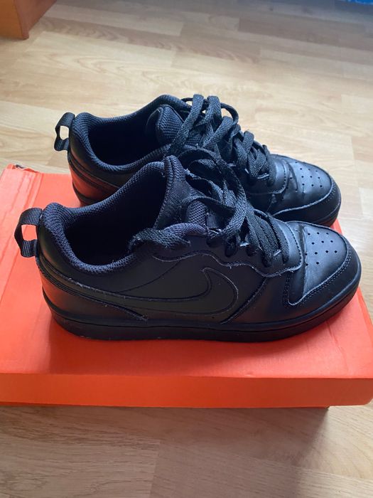 Кожени маратонки Nike