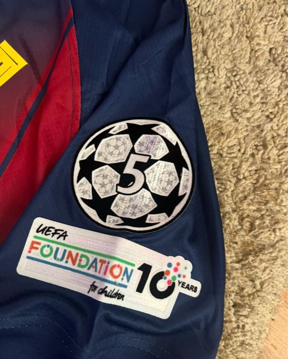 Tricou Raphinia barcelona