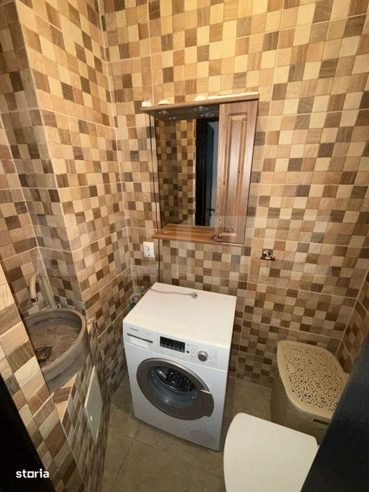 Apartament cu 3 camere, 100 mp, zona McDonald's