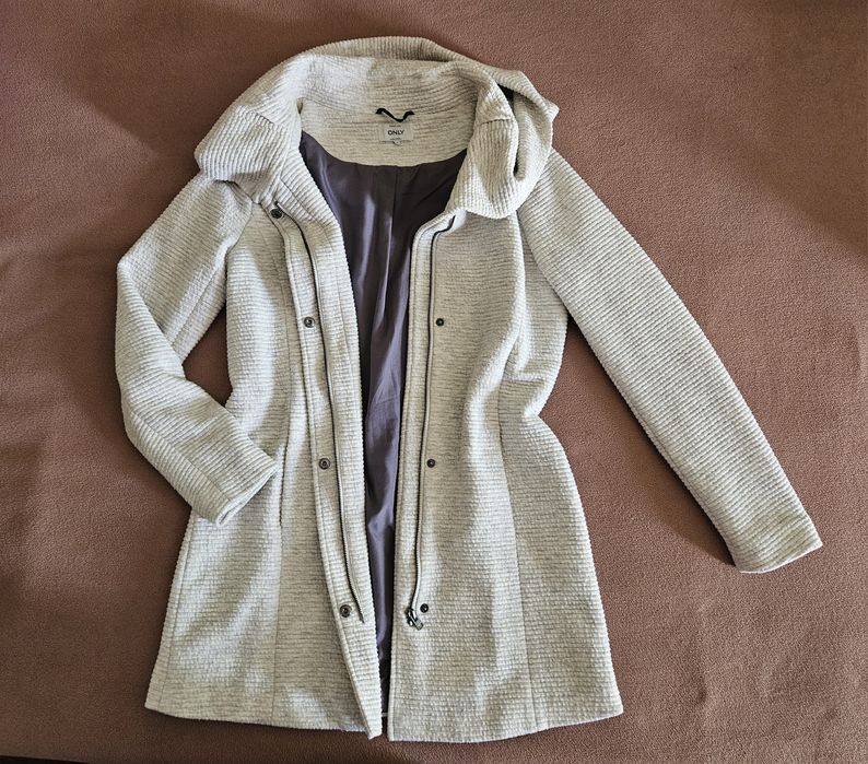 Палто "Only " , размер M