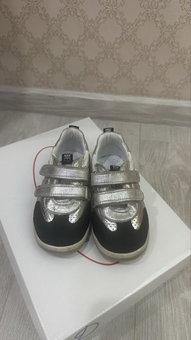 Кроссовки    Bebetom.