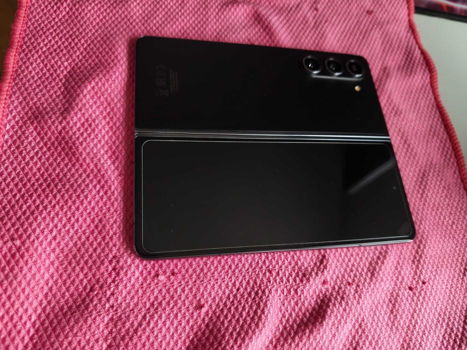 Samsung Galaxy Z Fold 5 512GB | Phantom Black | Работи перфектно