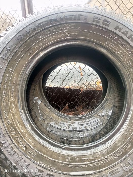 Продам шины.Очень хорошем состояний