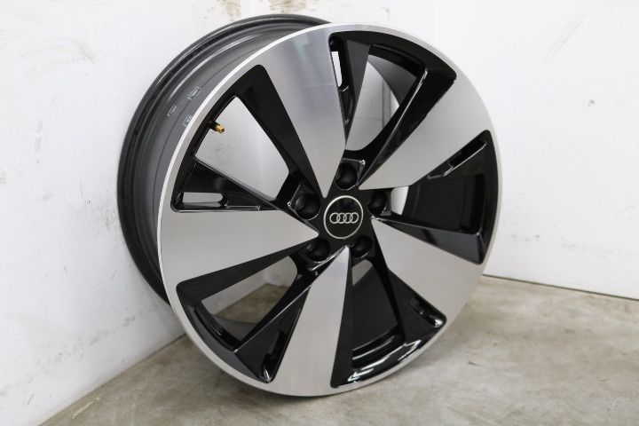 Ауди джанти 19 цола A5, A6 ( А5 B10 )