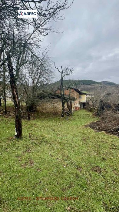 Продава се Къща в Априлци - 228 кв.м за 1128 €/кв.м - Снимка #6