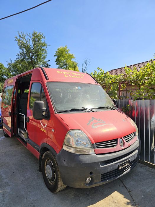 Renault Master 2.5 dCi 120 CP – 15 locuri – 170.000 km – stare mecanică bună