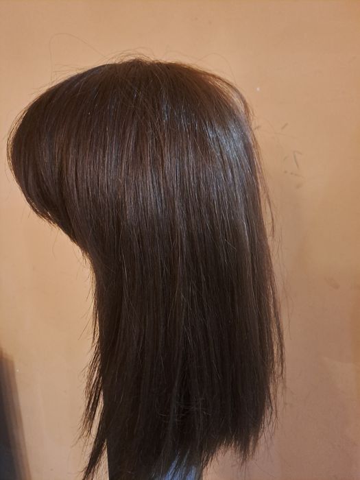 Vând  perucă  păr natural Belher