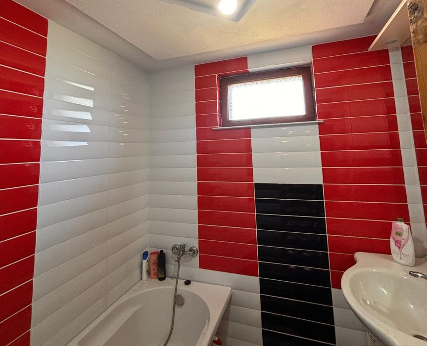 Proprietate deosebită în comuna Tetoiu