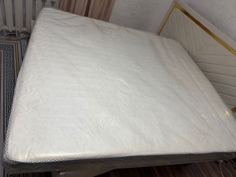 матрас 180/200 пружинный