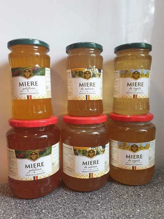Vând miere naturală de albine