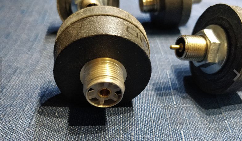 Antene / Montura antena CB  prindere  Plafon / Porbagaj