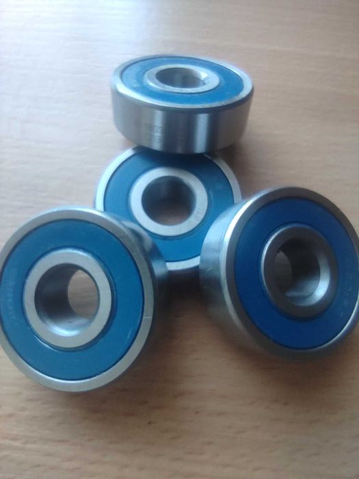 Продам подшипники