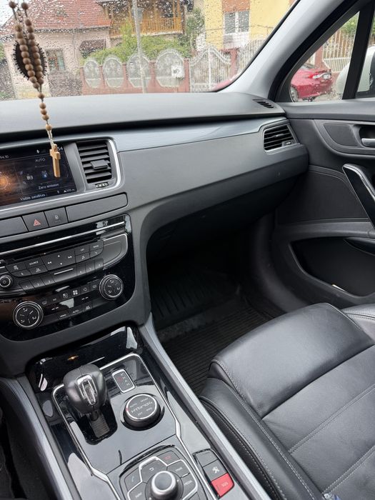 DE VÂNZARE: Peugeot 508 RXH / Hybrid4 2.0 HDi (2012)