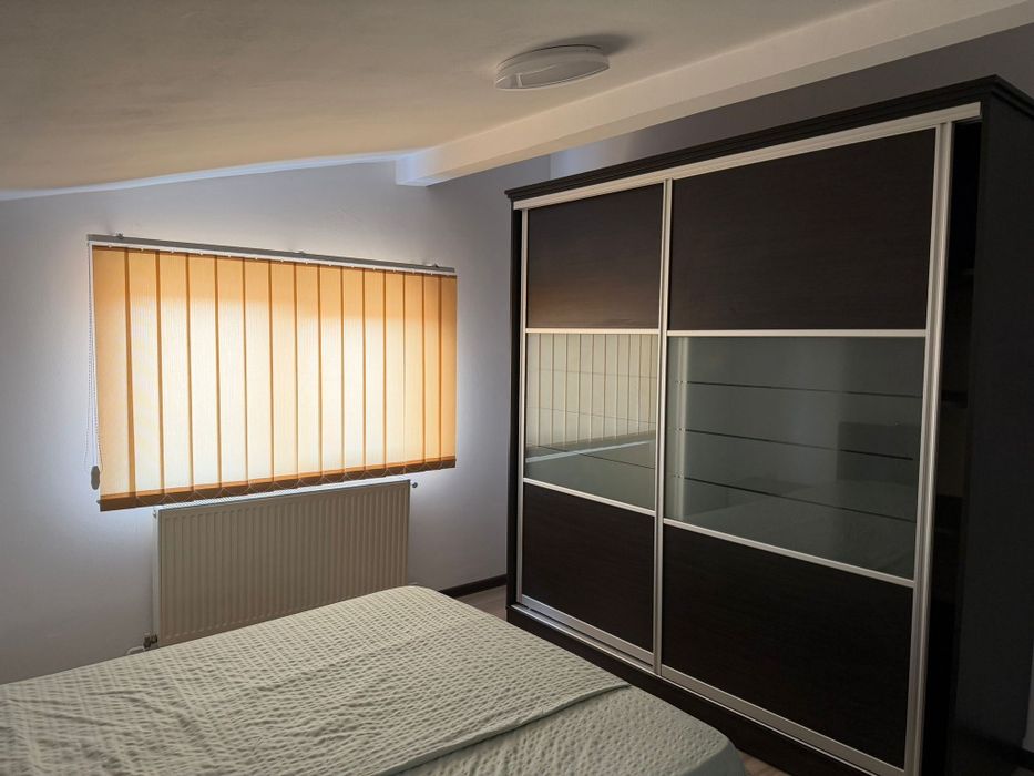 Apartament de închiriat