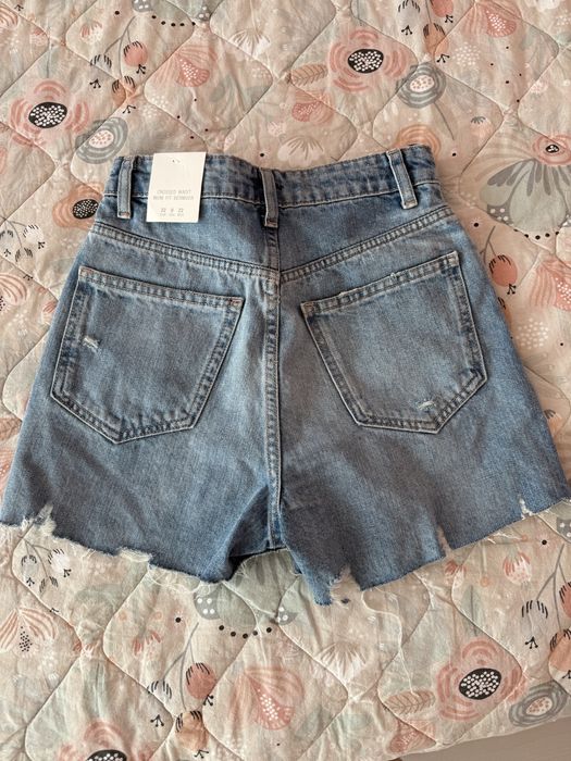 Къси дънкови панталони на Zara