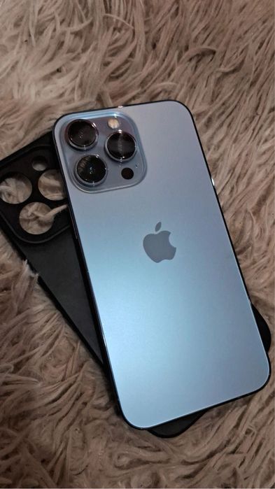IPhone 13 pro новый, 256 гб идеал