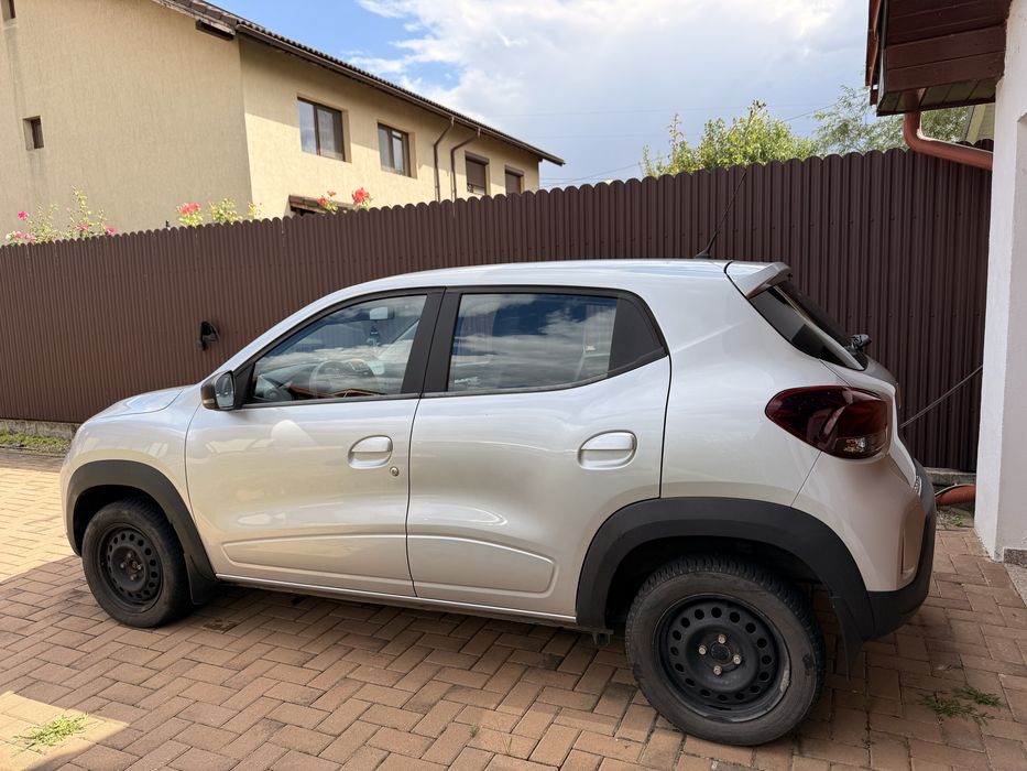 Vand Dacia Spring 2022