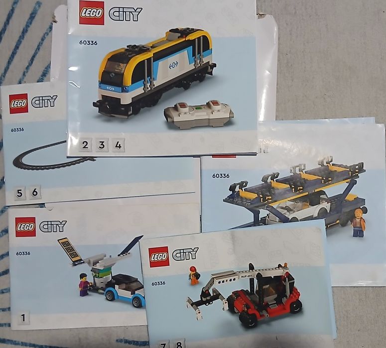 Набор лего поезд