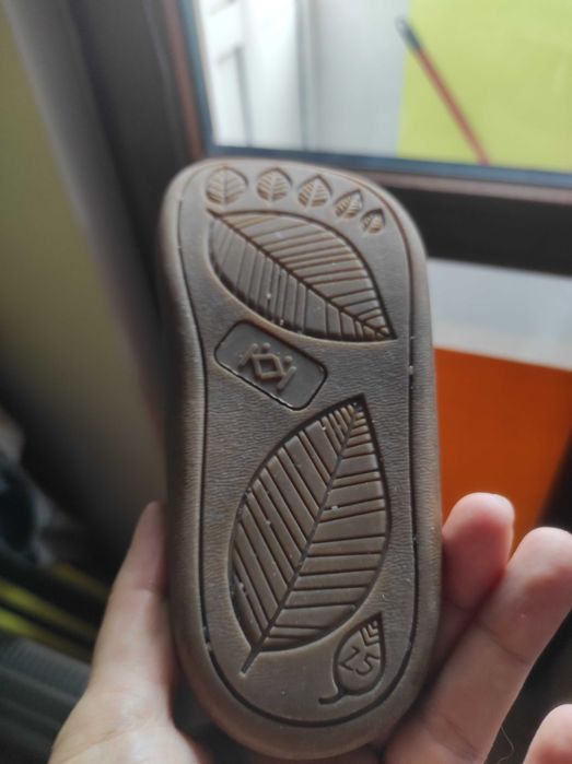 Боси зимни обувки за момиче Колев и Колев